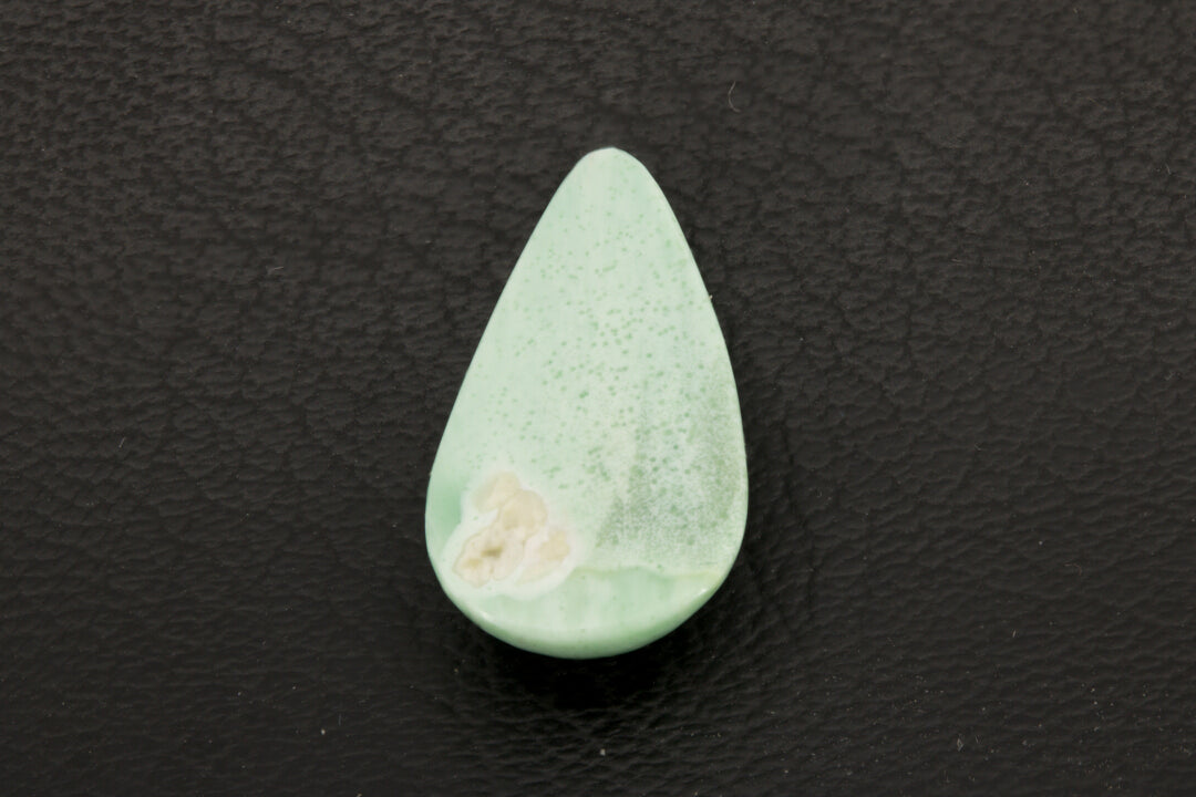 Green Apple Arizona Variscite Cabochon back picture