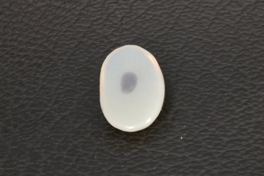 Lightning Ridge Gray Base Opal Cabochon back picture