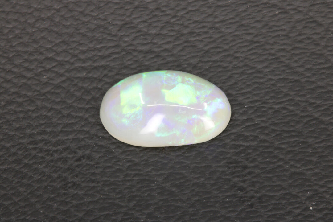 Lightning Ridge Gray Base Opal Cabochon left side picture